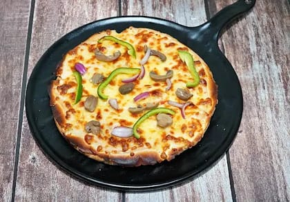 Supreme Deluxe Pizza
