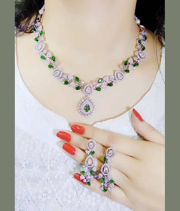 Ladymania Green Alloy Necklace Set ( Pack of 1 )