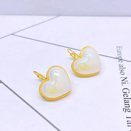 Heart Pearl White 18K Gold Stainless Steel Anti Tarnish Stud Earring For Women-Heart