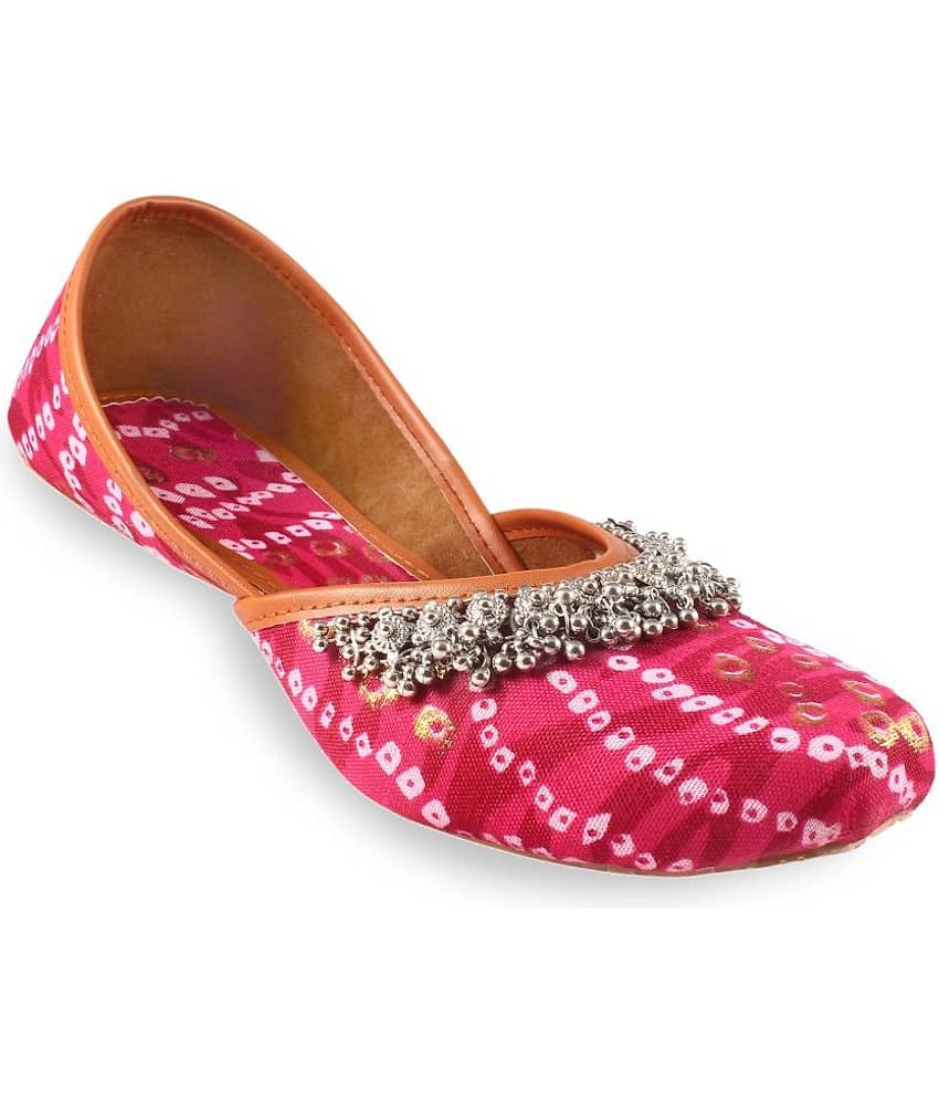 Apratim - Pink Women's Mojaris