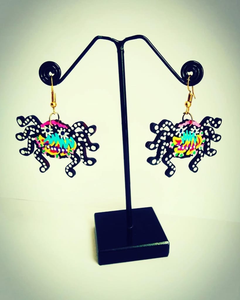 Not-So-Crabby Earrings - 1