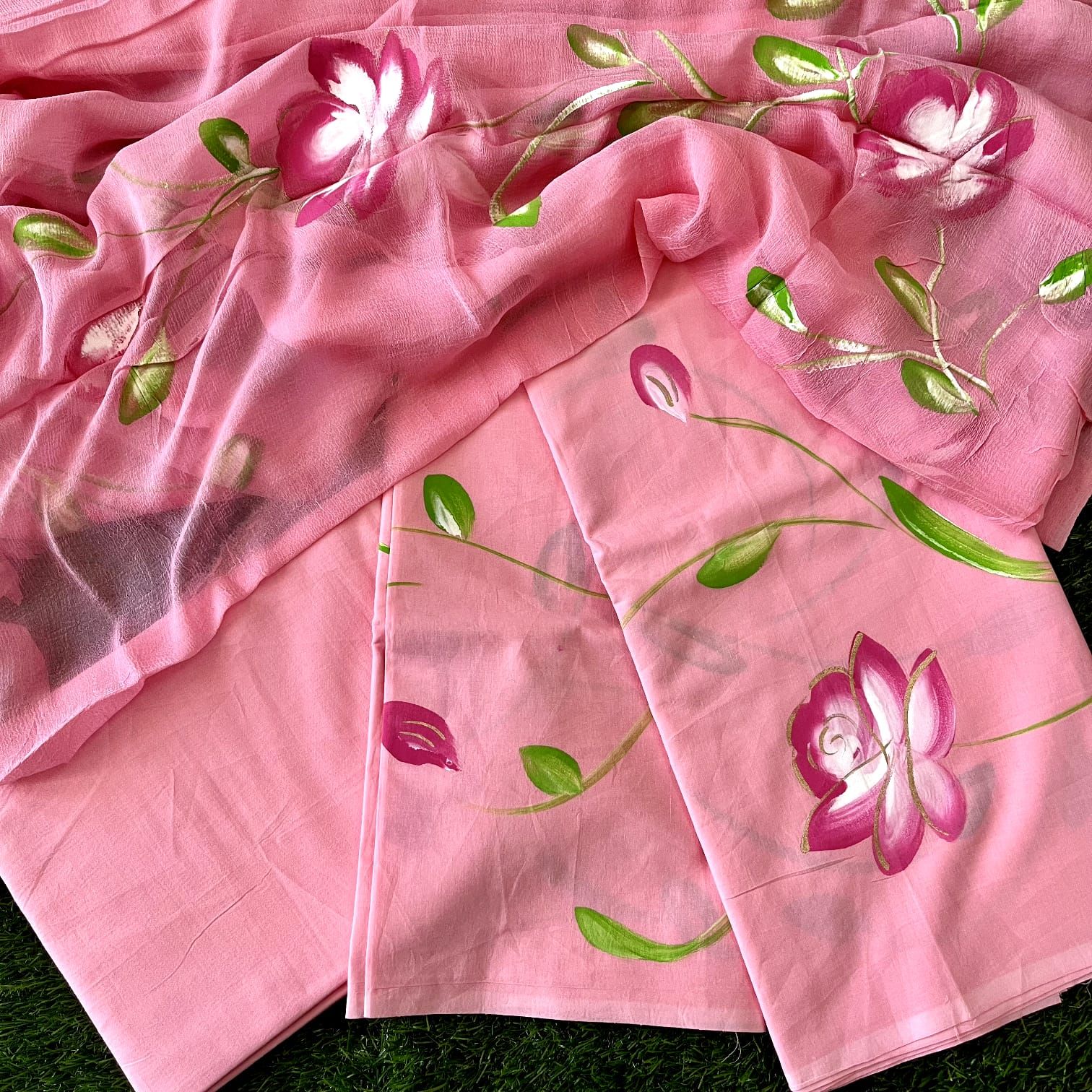 Pure Cotton Unstitched Suit With Chiffon Dupatta-As shown in picture / 2.5 mtr each / Pure cotton with chiffon dupatta