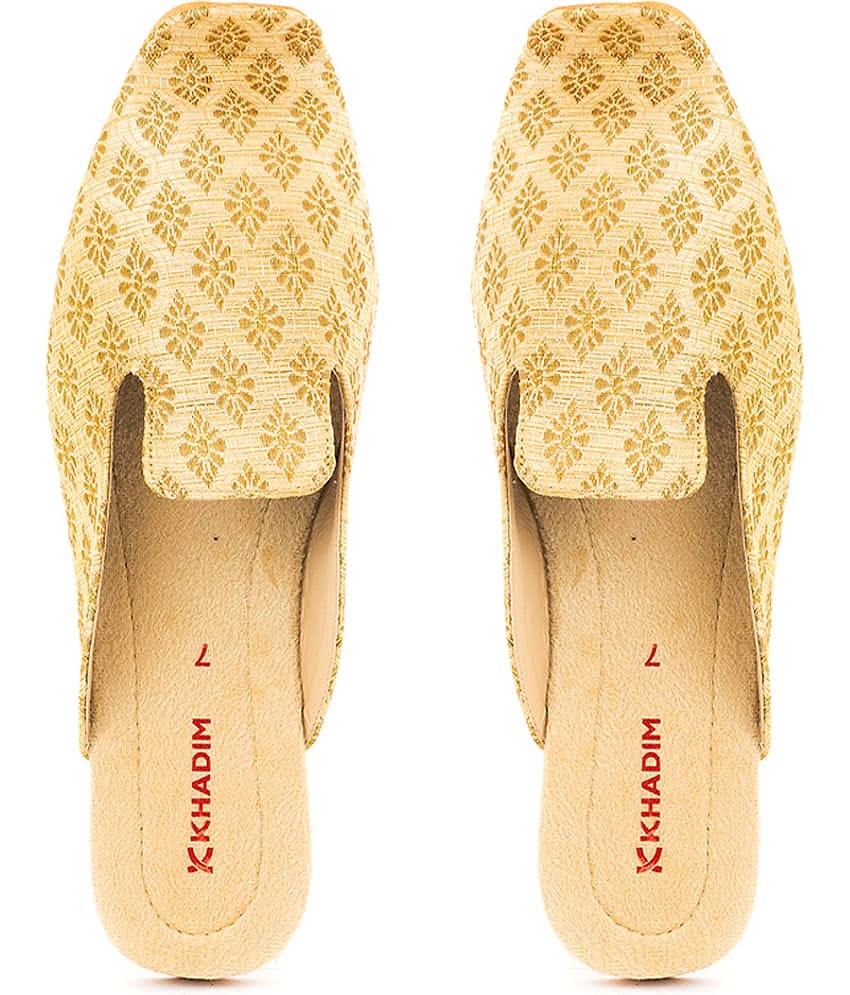 Khadim's - Gold Men's Jutti