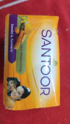 SANTOOR SANDAL &TURMERIC SOAP