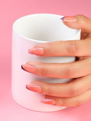The Lined-Rosa Press-On Nails - Nude Pink-Nails