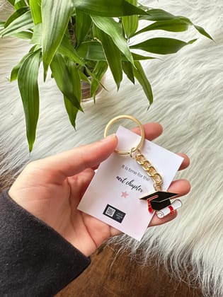 Graduation Hat-Keychain with Initial