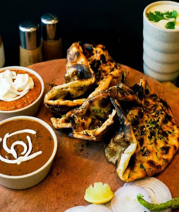 Paneer Chur Chur Naan