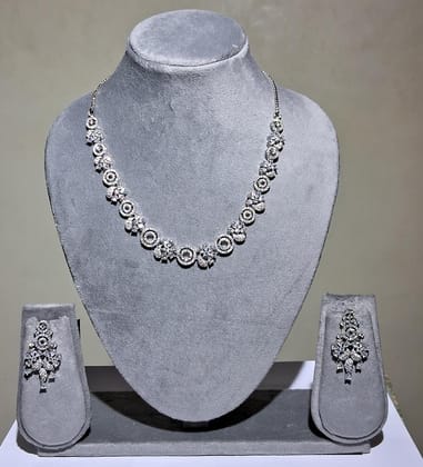 NECKLACE AD NECKLACE AD