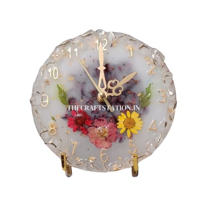 Elegant 6-Inch Table Clock with Real Daisy Flowers - Durable Golden Metal Stand, Battery Operated, Perfect for Home Decor