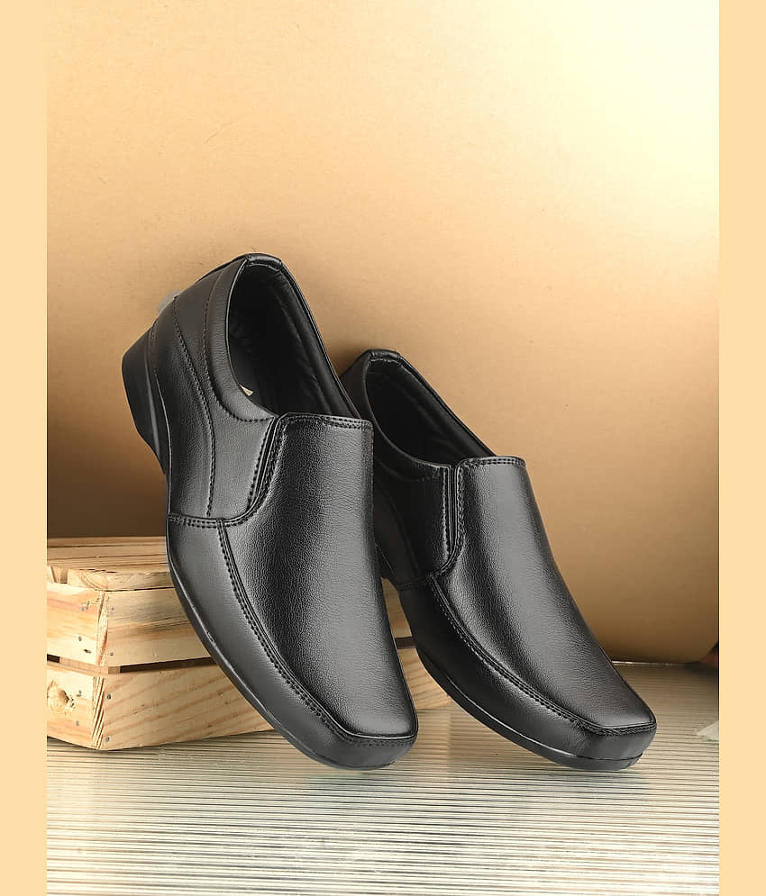 Port Black Men's Slip On Formal Shoes