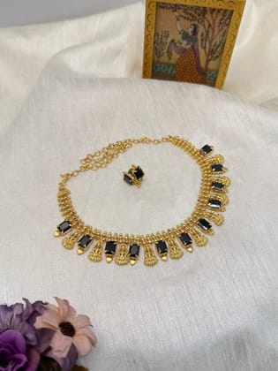 Simple Stone Necklace Set 0113