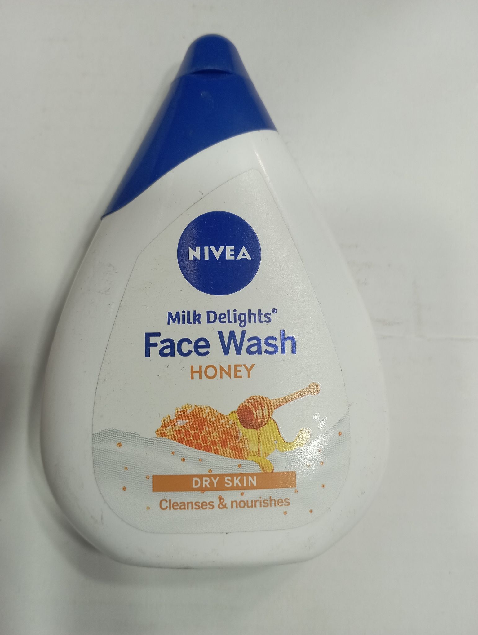 Nivea Milk delights Face wash Honey Dry skin Cleanses & nourishes 