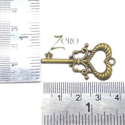 Brand Zero Vintage Metal Charms - Heart Key Design 2 - Pack of 5 Pcs - 38mm*20mm*2mm