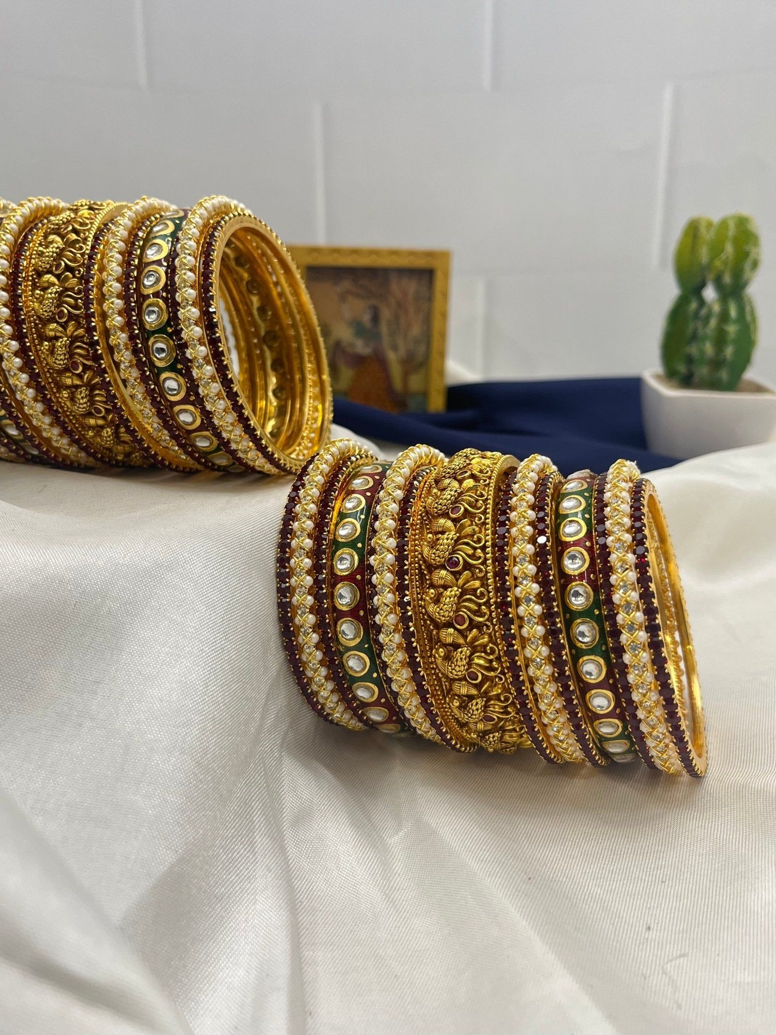 Bridal Pearls & Antique Kada with Kundan Bangle Set 5010-2.4 / Both hands