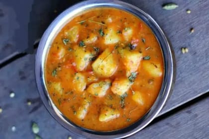 Aloo Tamatar