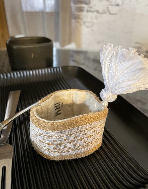 KRI India Raw Set of 6 Jute Lace Napkin Rings | 2 inches | Wash & Care | 100% Cotton | Handcrafted in India. 100% organic & natural.