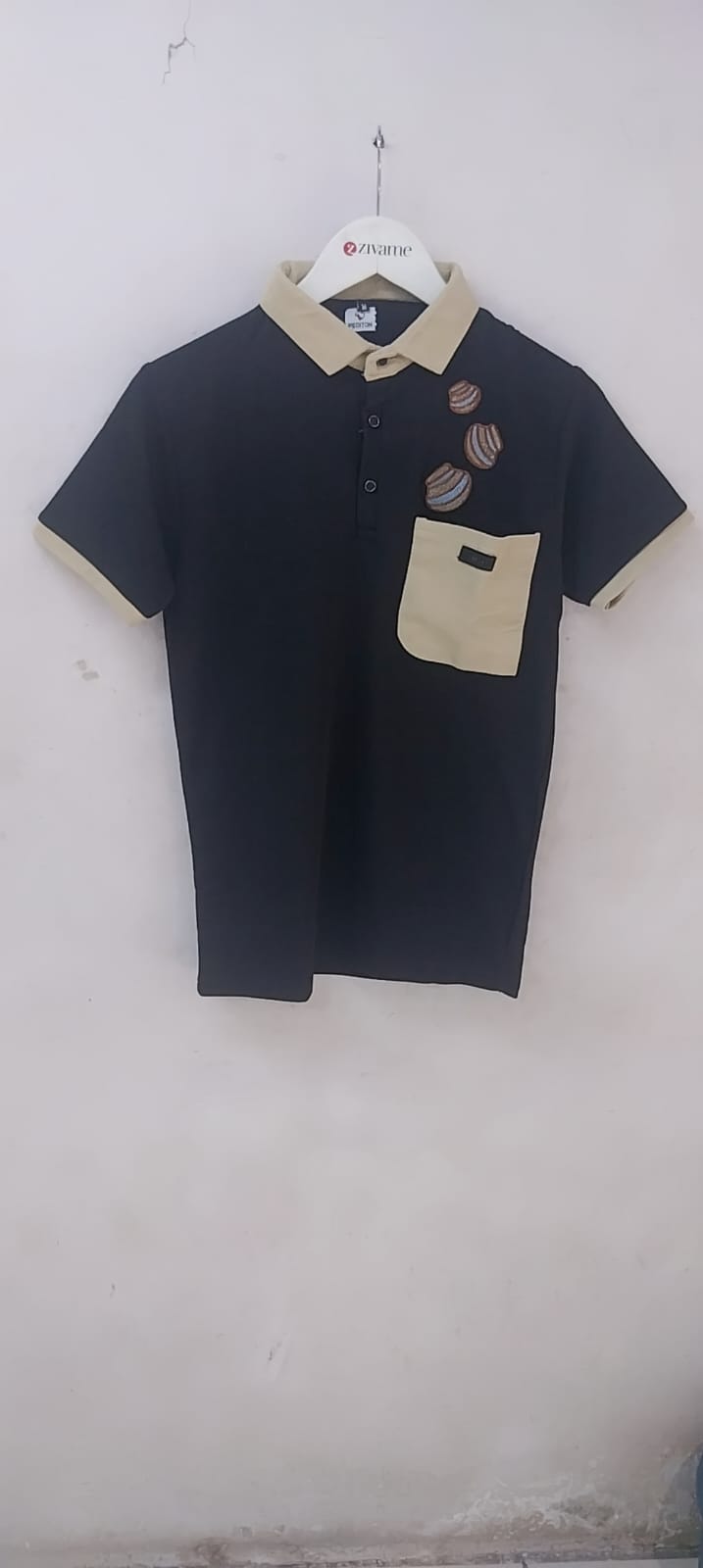 Collar t shirt