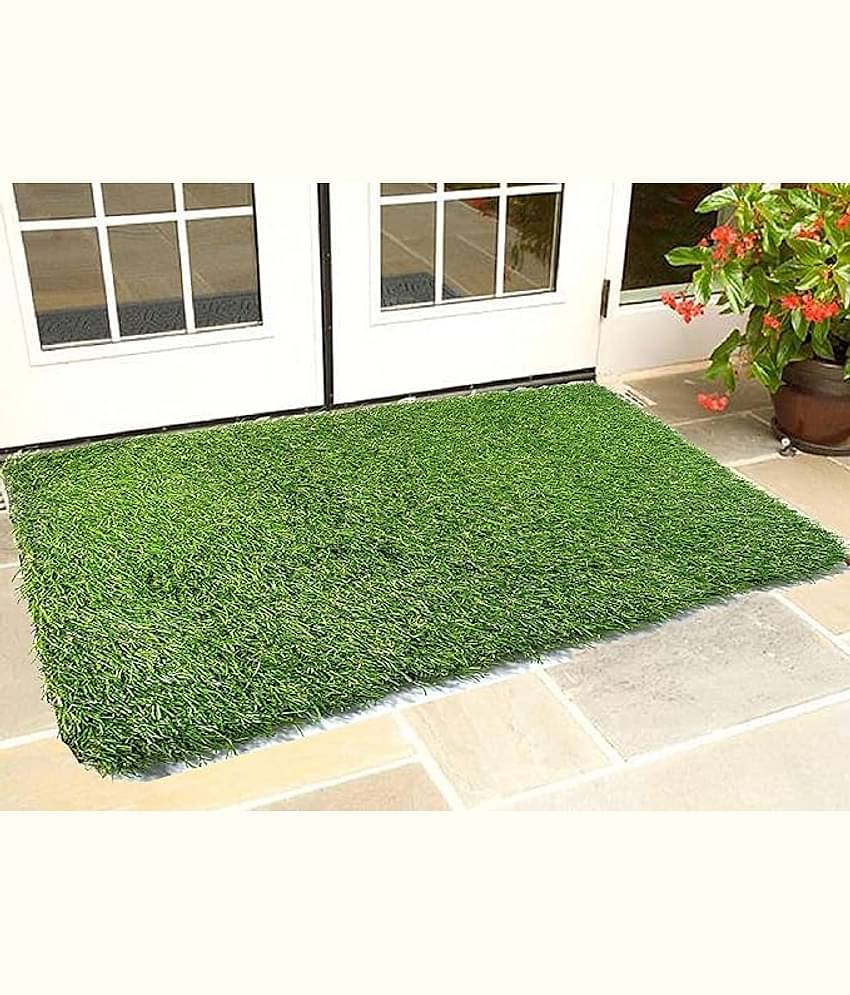 Revexo - Anti-skid Plastic Door Mat ( 40 X 60 cm ) Single - Green