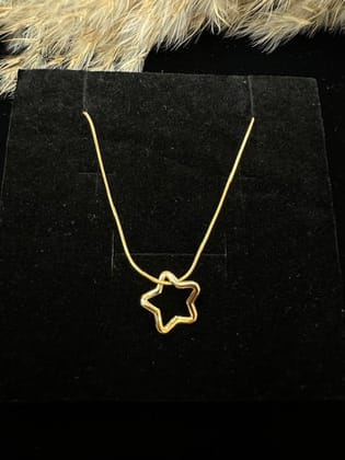 Starlet Necklace