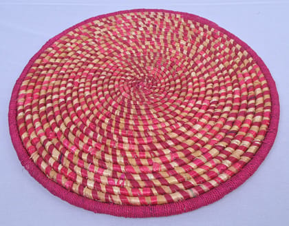 Handwoven Wheatgrass Designer Table Mat (Dual Tone) Handwoven Wheatgrass Designer Table Mat (Dual Tone)