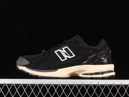 New Balance 1906R - Black Taupe-Euro 41