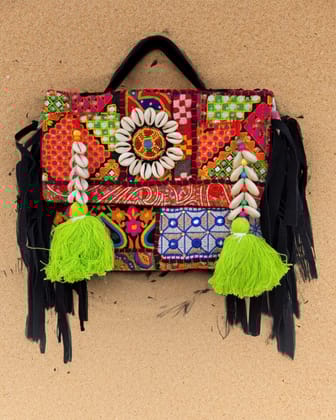 Khamma Ghani Kambadiya Soil-like Brown Sling Bags