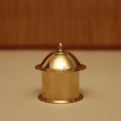 Brass Exquisite Sindoor Dani/Kumkum Box Plain - Elegant Accessory for Women Brass Exquisite Sindoor Dani/Kumkum Box Plain - Elegant Accessory for Women