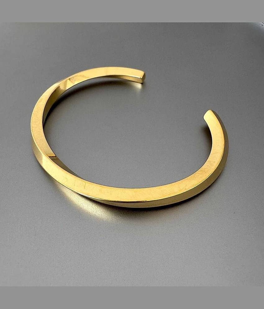 FASHION FRILL Gold Bracelet ( Pack of 1 )