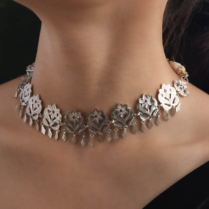 Raunak Purani Dilli Silver Necklace