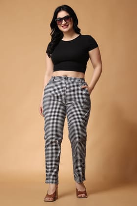 Black & White Checked Pants-L / Black