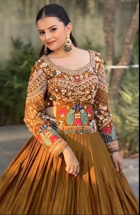Beautifull Embroidery Thread Work Lahenga Set Beautifull Embroidery Thread Work Lahenga Set