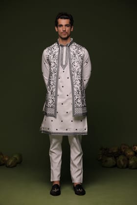 Manu White handwork Jacket kurta set-XS/34