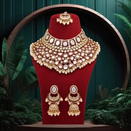 Maroon Color Kundan Necklace Set-Necklace Length: 26.00 CM x Width: 9.00 CM / Maroon / Alloy With Good Quality Gold Plated