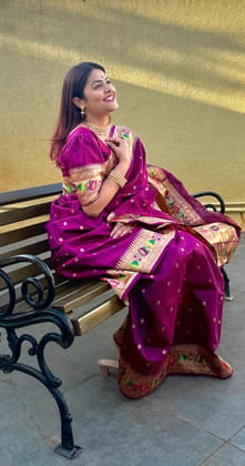 Payal Lotus Border Paithani Soft Tana Silk Sarees