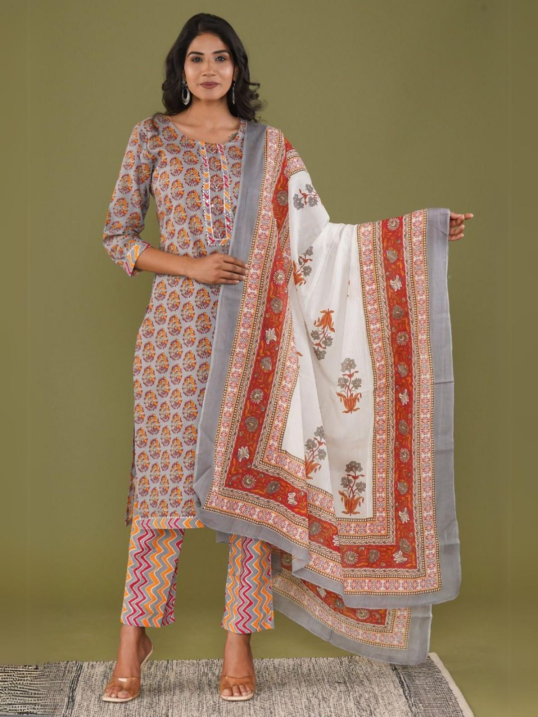 Grey Floral Print Dupatta Set-36