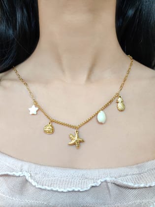 Sea Shell Charm Necklace