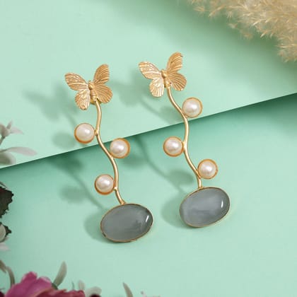 Sophisticated Grey Color Amrapali Earrings-Earring Length: 7.00 CM x Width: 2.00 CM / Grey / Brass With Good Quality Gold Plated