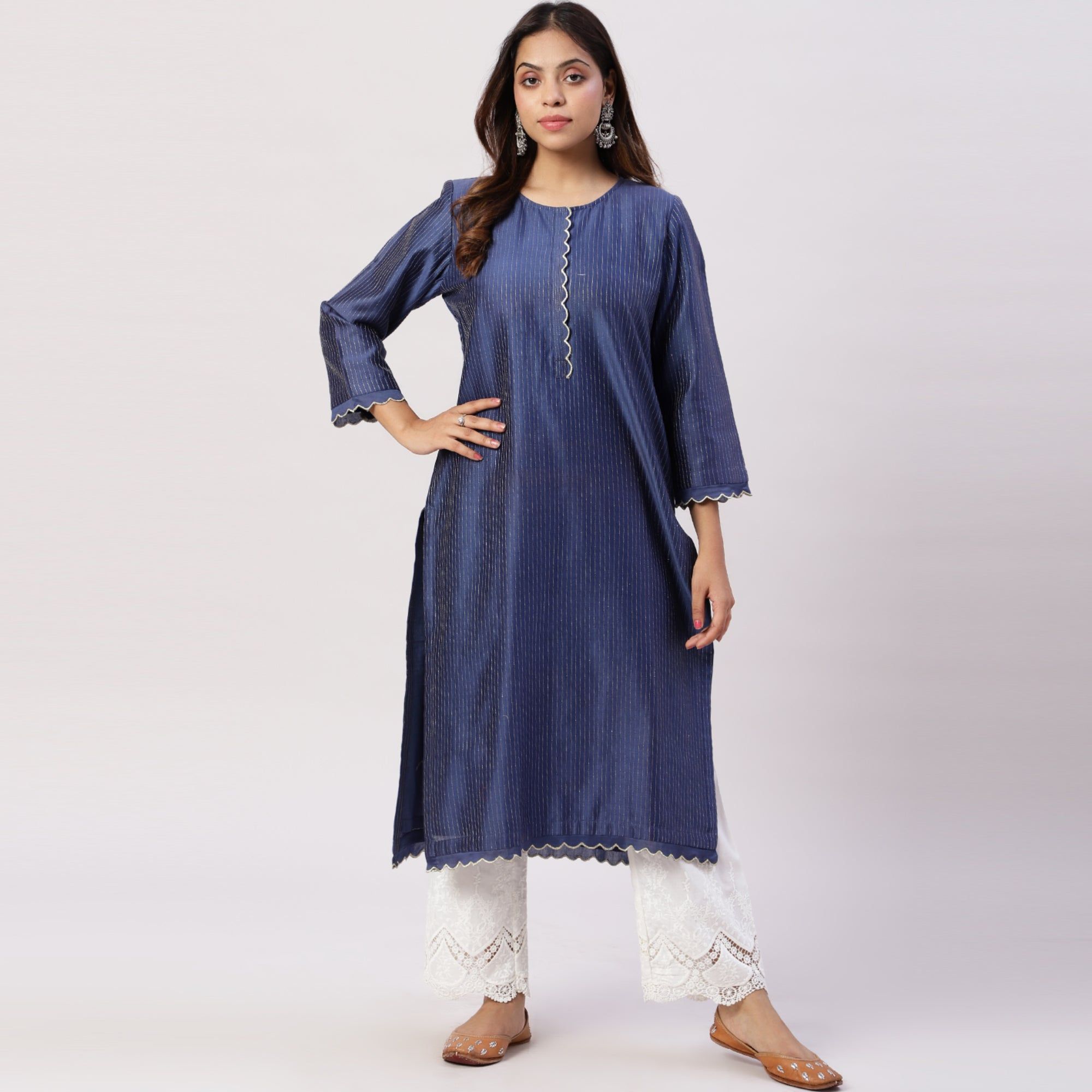 Chanderi kurta with gold zari lines and scallop edges-XS