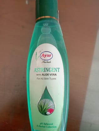 Ayur herbals astringent with aloe vera for all skin types