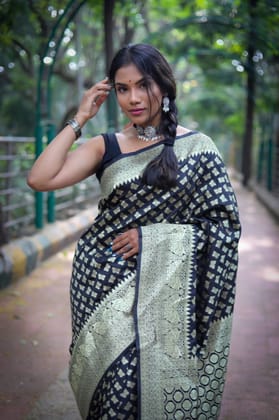 Paithani Pure Soft Silk Saree with Zari Work Pallu-Green