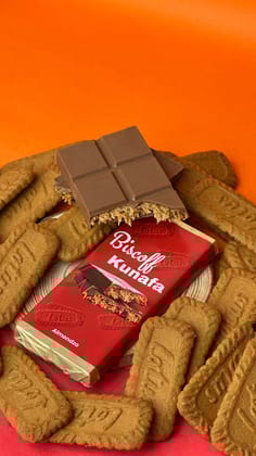 Biscoff Kunafa Chocolate Bar Biscoff Kunafa Chocolate Bar