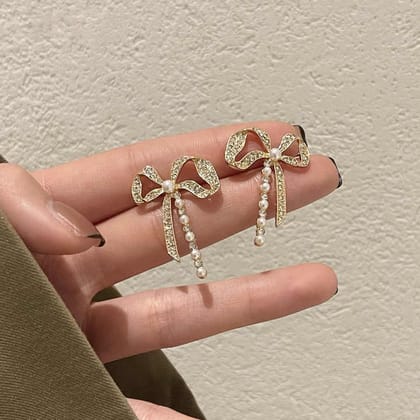 Golden Bow Pearl Drop Earring