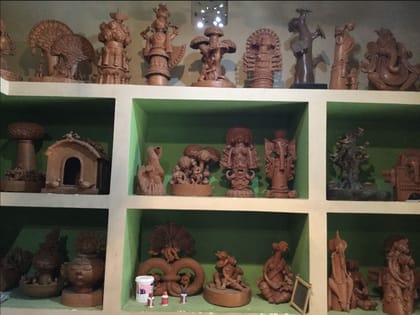 Handcrafted Artistic Boat Sculpture with Human Figurines – Traditional Decorative Art by Krutika