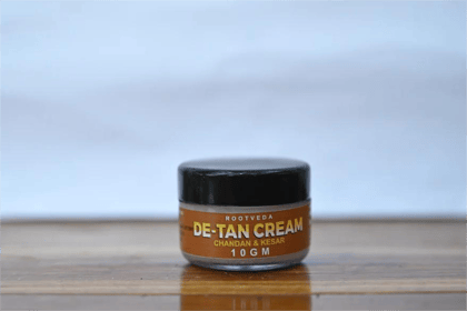 RootVeda De-Tan Cream with Chandan & Kesar 10 G RootVeda De-Tan Cream with Chandan & Kesar 10 G