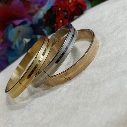 Set of Three Stainless Steel Unisex Kada- STKD 4154