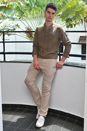 Treasure - Pure Linen Solid Shirt - Olive-XL-44 / OLIVE