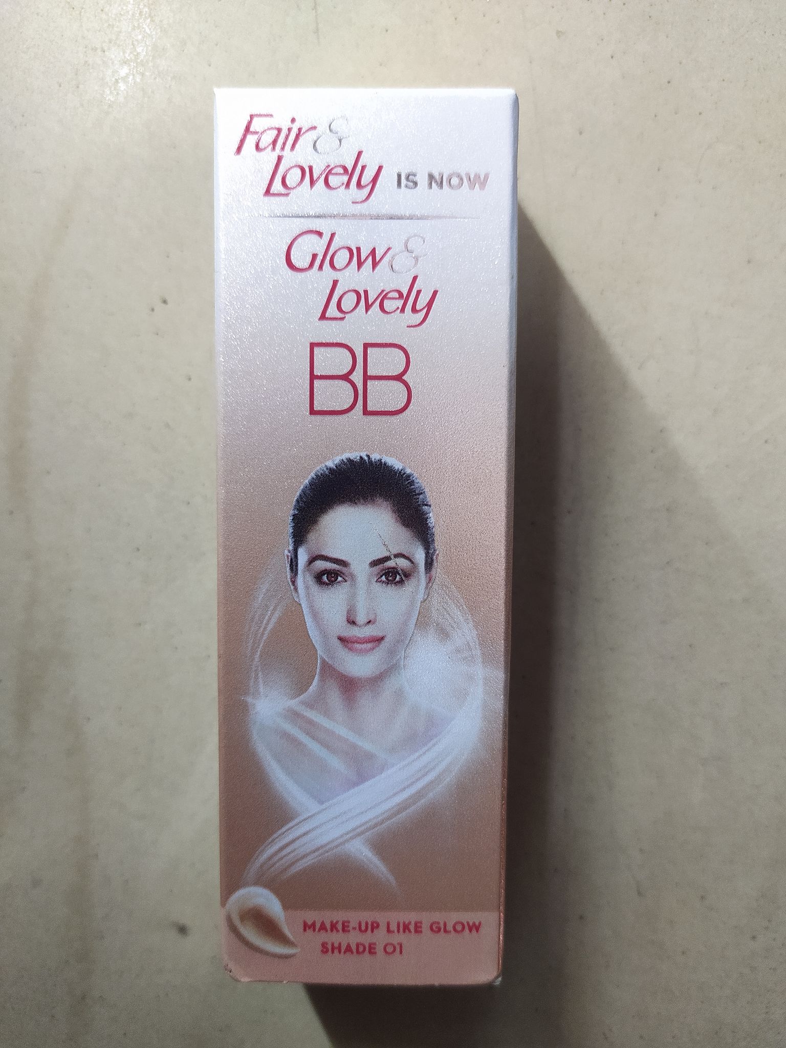 Fair& Is now Bb Lovely Make-up like glow Shade 01 