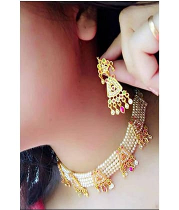 gilher - Multicolor Pearls Necklace Set ( Pack of 1 )