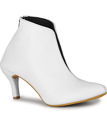 Ishransh White Women's Ankle Length Boots