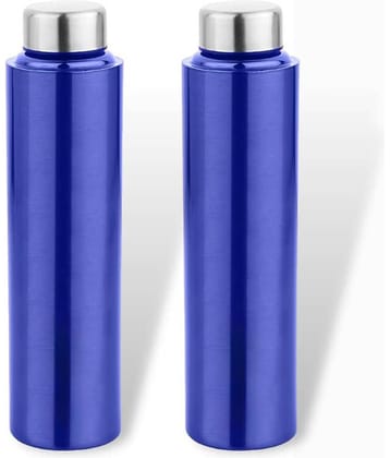 Dynore - Blue Fridge Bottle Set Navy Blue Fridge Water Bottle 750 mL ( Set of 2 )